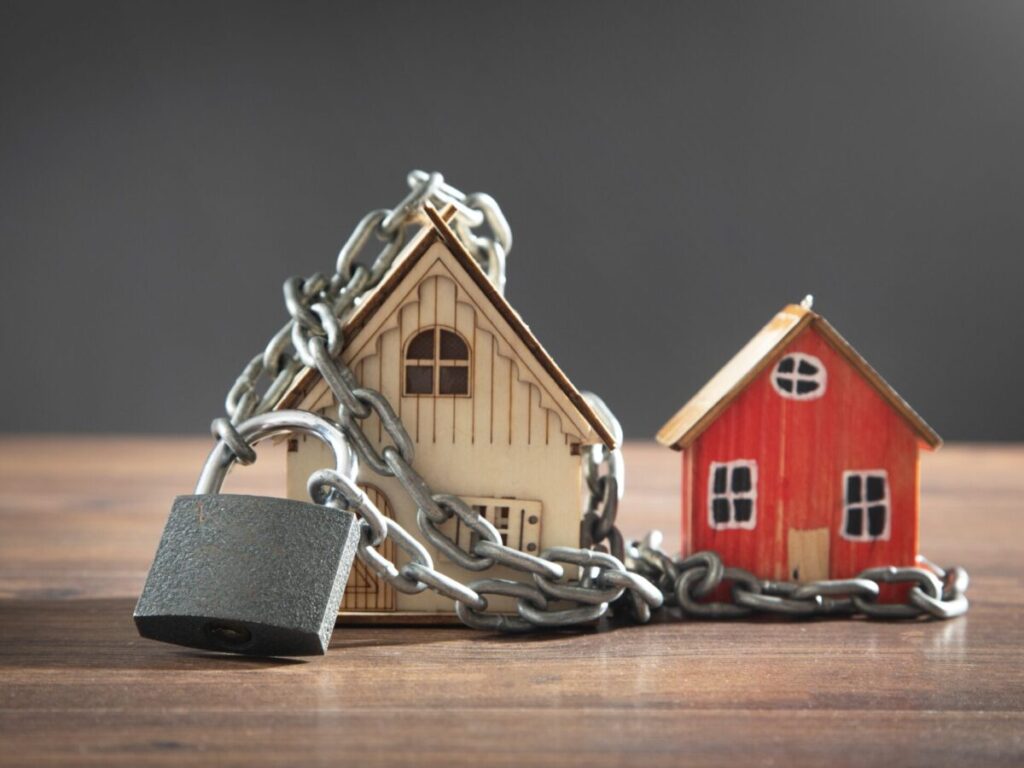 Fast Property Sale in England and Wales – What a Chain Free Timeline Really Looks Like